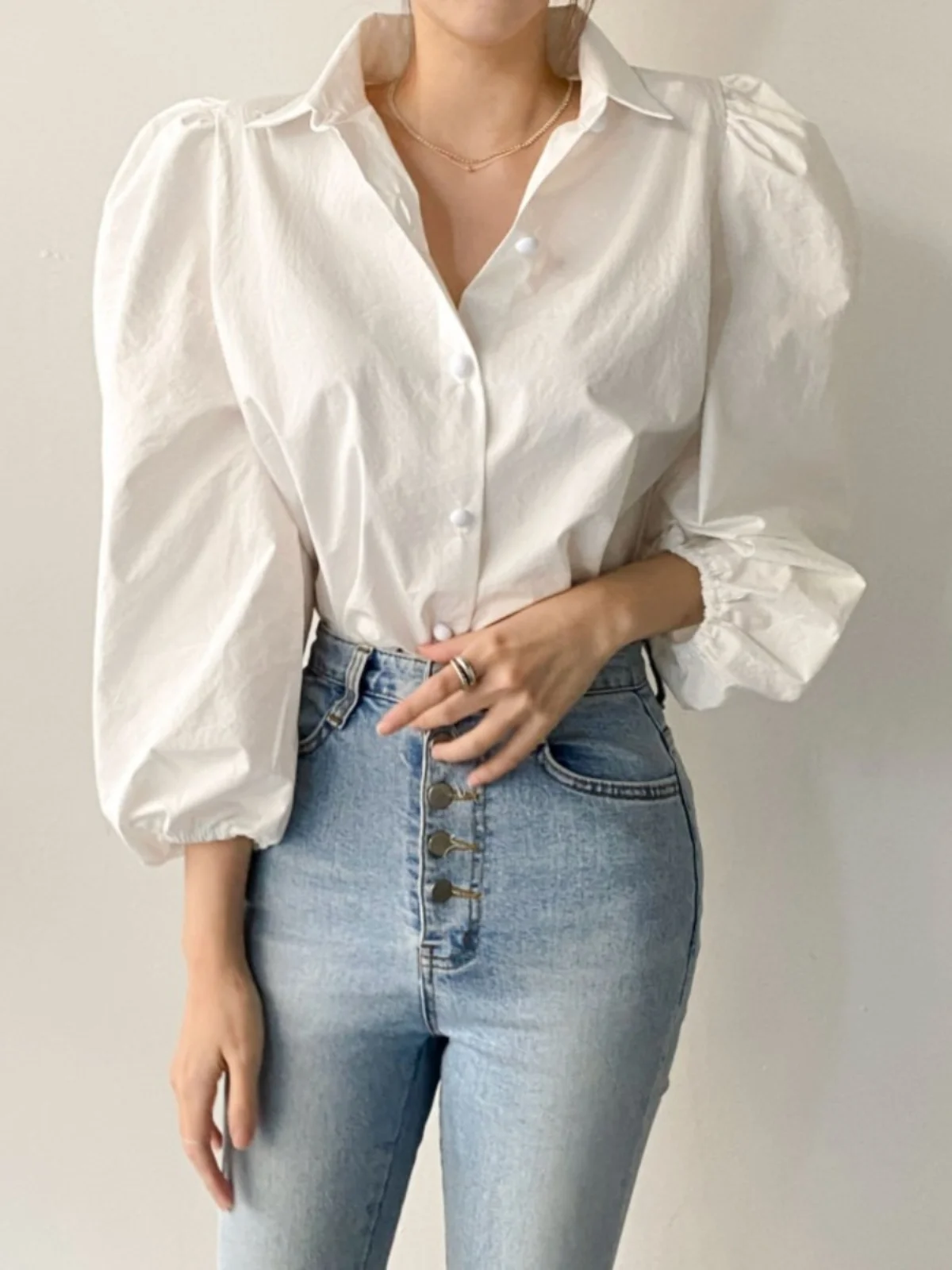 

Весна 202, шикарный однотонный свободный крой Bubble Sve irt с отложным воротником и одной пуговицей, повседневный универсальный женский модный