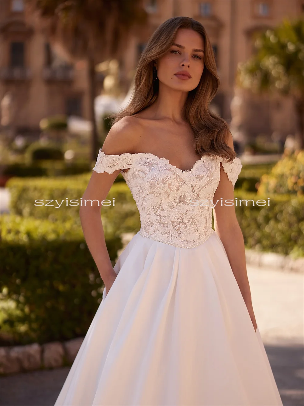 Affascinanti abiti da sposa in pizzo con scollo a cuore Abiti da sposa linea Sweep Train Abito da sposa su misura 2026 Rode De Morrie