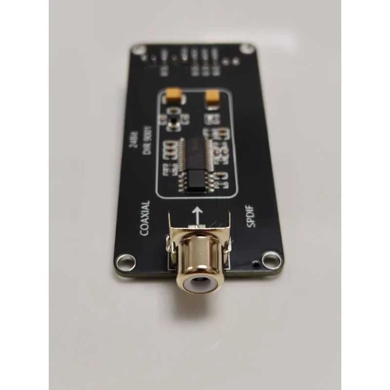 الشريحة الرئيسية للواجهة الإيطالية هي محورية DIR9001PWR إلى i2s