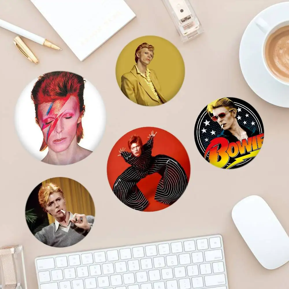 Musician D-David B-BowieS Badges Creative Tinplate Button PinsBrooch Badge Clothes Backpack