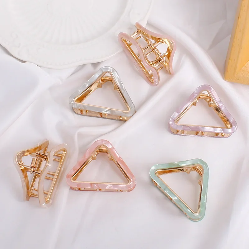 Fashion Solid Color Corner Hollow Triangle Geometric Women's Hair Claws Hairpins Korean Girls Hair Accessories Headwear