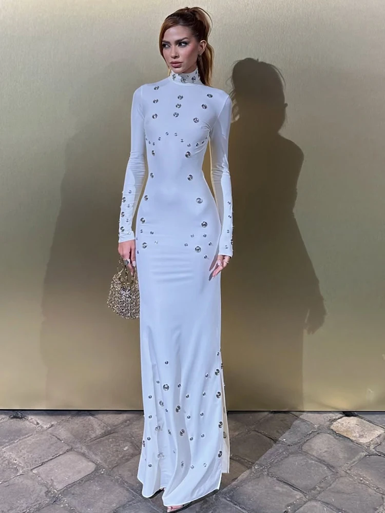 PB Elegante abito lungo aderente bianco a maniche lunghe con collo alto e decorazioni di strass per matrimoni Galas Evening Party