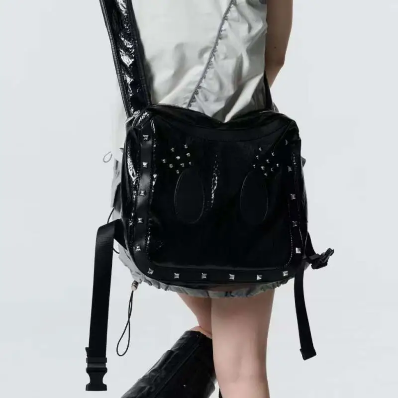 Originele Nieuwe Punk Reflecterende Metalen Klinknagel Rugzak Gepersonaliseerde Multi-Back Single Shoulder Crossbody Tas