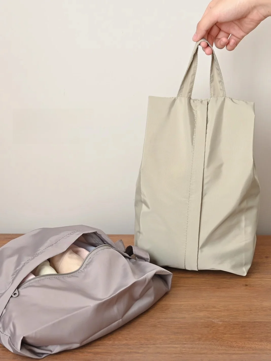 

Travel Zipper Storage Bag Underwear Sos Handheld Lage Sub-bag Portable Clothing Organizing Bag Polyester Fiber