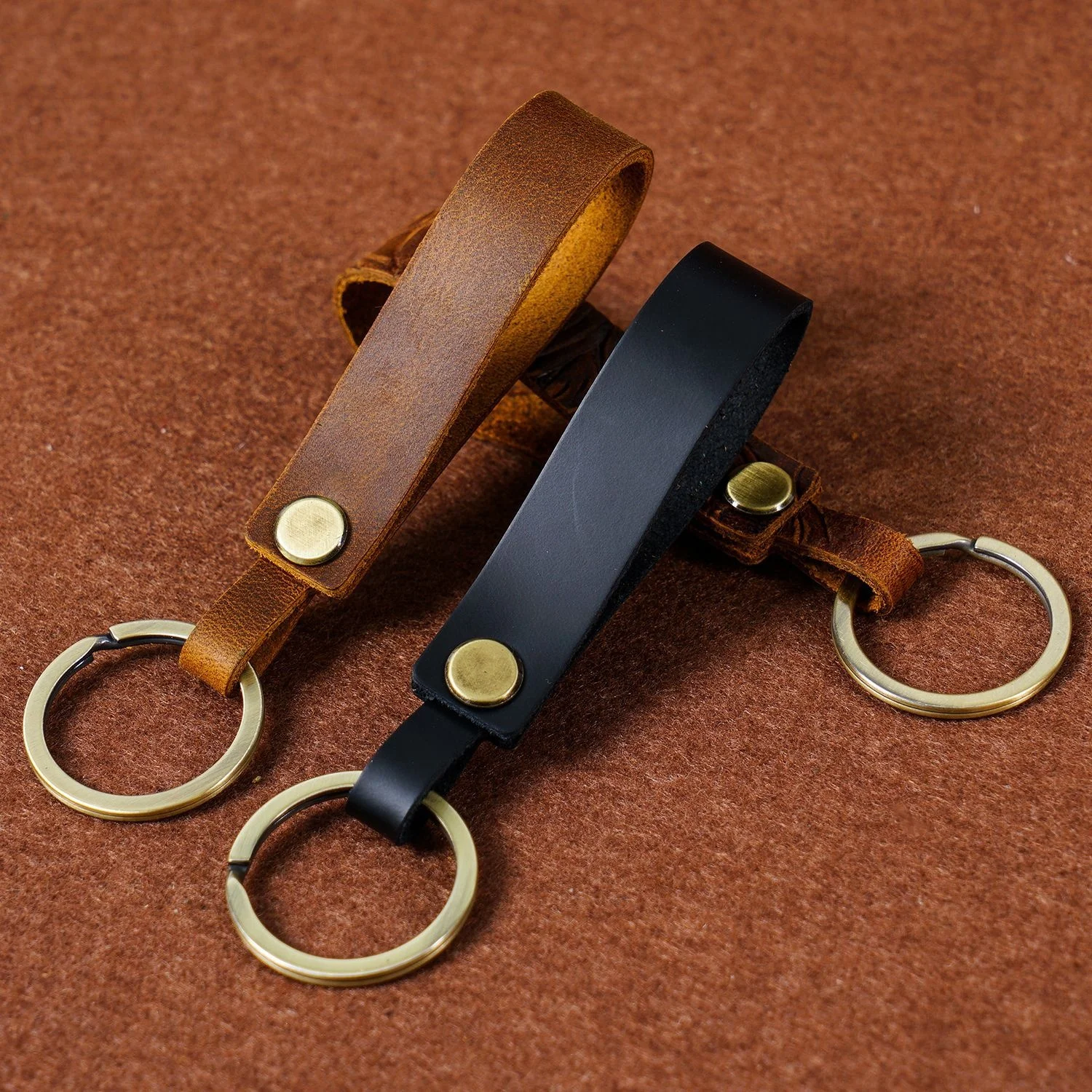 Genuine Leather Car Key Holder Vintage Cowhide Men Housekeeper Key Chain with Metal Ring Hook Small Gift Wholesale