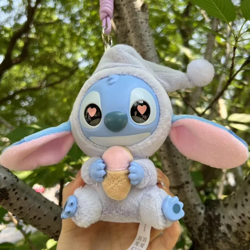 Disney Lilo & Stitch อะนิเมะการ์ตูนไวนิลของเล่นพวงกุญแจตุ๊กตาจี้ตุ๊กตาเหรียญกระเป๋าเป้สะพายหลังเด็กจี้ตกแต่งของเล่น