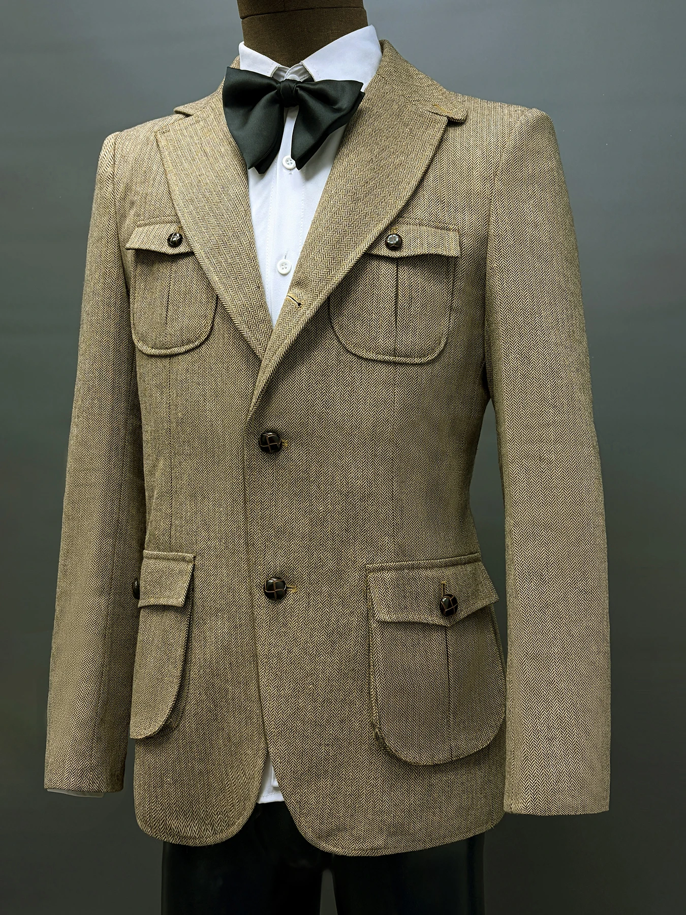 Vintage Men Suit Herringbone Long Sleeve Short Tailcoat Fashion Notched Lapel Winter Warm Business Blazers Overcoat Customized