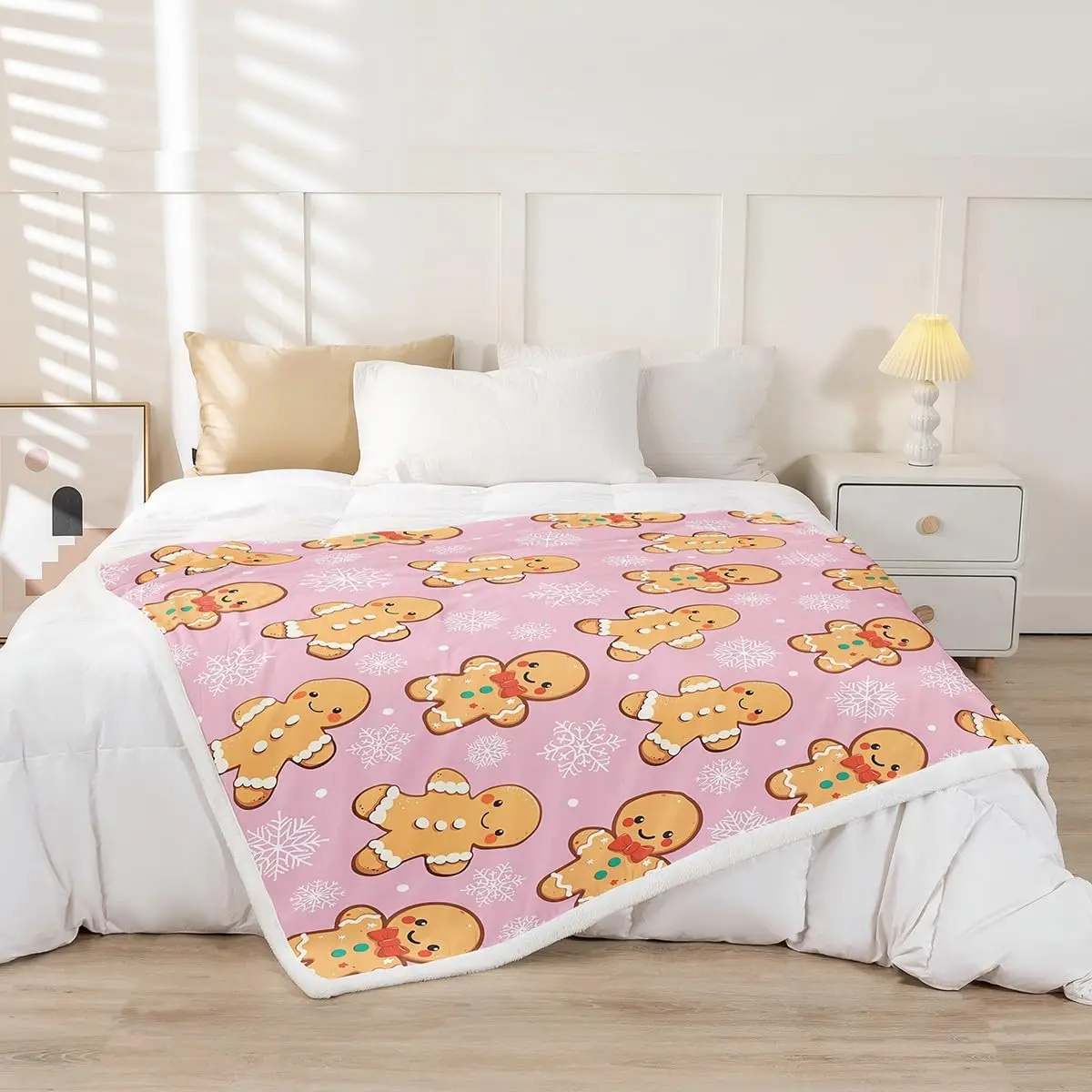 Christmas Gingerbread Throw Throw Blanket,Cute Gingerbread Man Blanket,Xmas Snowflake Sherpa Blanket Girls Fleece Blanket,Pink