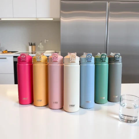 TYESO 600/750ML Thermos Bottle With Straw Stainless Steel Car Thermal Cup Sports Water Bottles Keeps Cold and Heat Thermal Mug