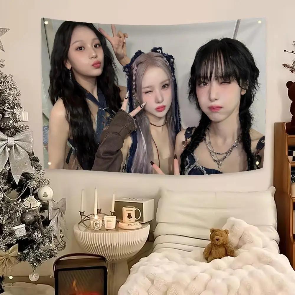 Trending Girl Group VIVIZ Flags Aesthetic Wall Hanging Flag Banner Bedroom Living Room Home Decor Large HD