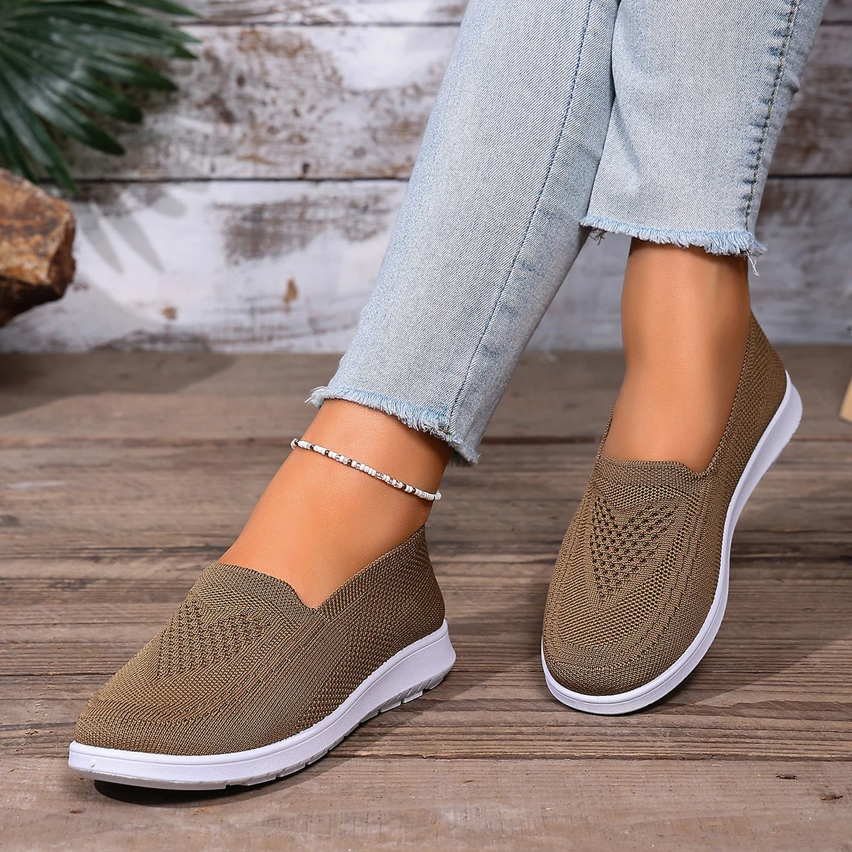Leichte Damen-Strick-Flachschuhe, Slip-On-Sneaker, atmungsaktive Low-Top-Turnschuhe, Wanderschuhe mit hohler, weicher Sohle – Detail 6