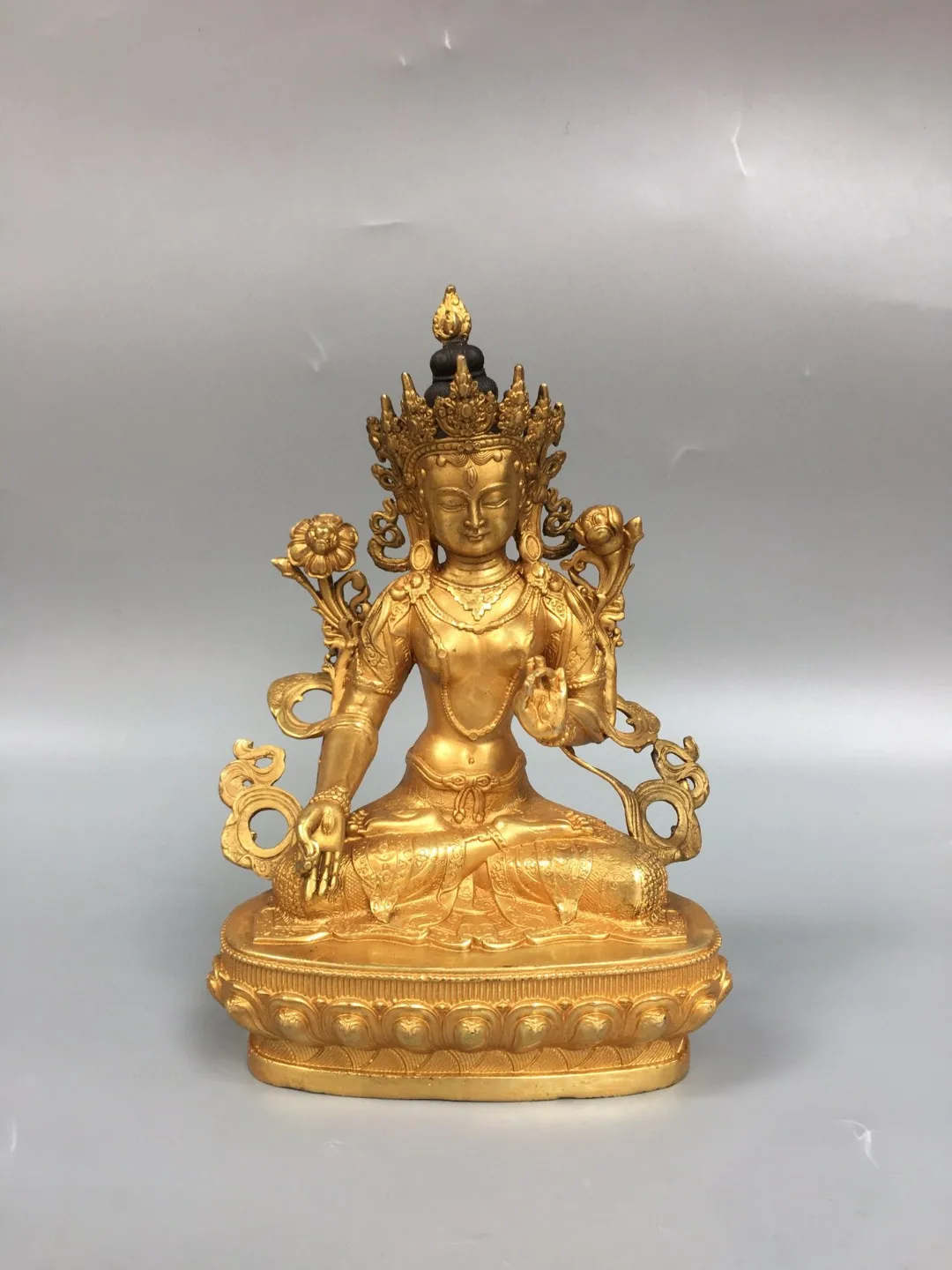 

Tibetan Nepalese Brass Gilt Whiteness Seven Eyes Female Guanyin Small Ornament Home Buddhist Hall Supplies Chinese 20cm