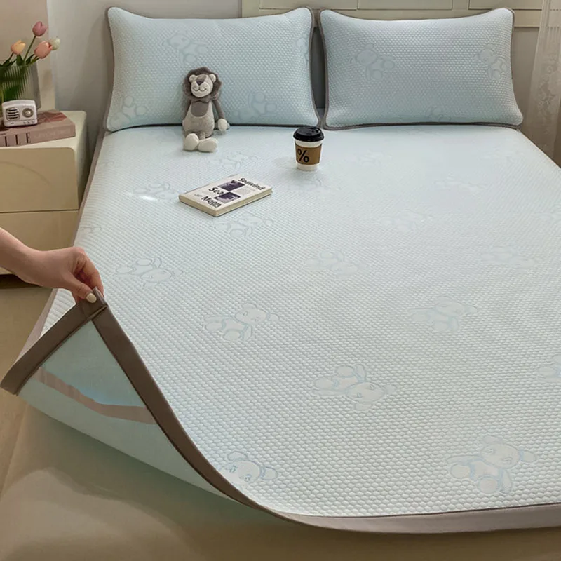 Single Ice Bean Sleeping Cool Mat Soft Skin-Friendly Mattress Topper for Naked Sleep Summer Foldable Air Conditioning Cushion