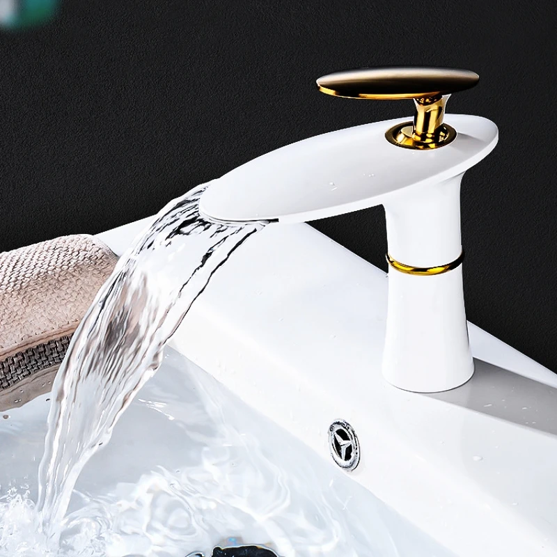

Modern Basin Faucet brass Bathroom Waterfall Faucets Deck Mounted Hot Cold Water Lavatory Sink Mixer Taps Brushed Luxury Crane