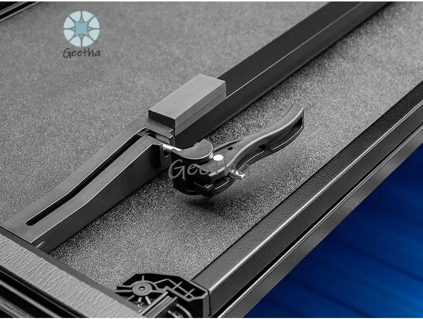

Ute Tub Boot Roll Up Truck Bed Pickup Cargo Space Electric Roller Lid Retractable Tonneau Cover For TOYOTA HILUX
