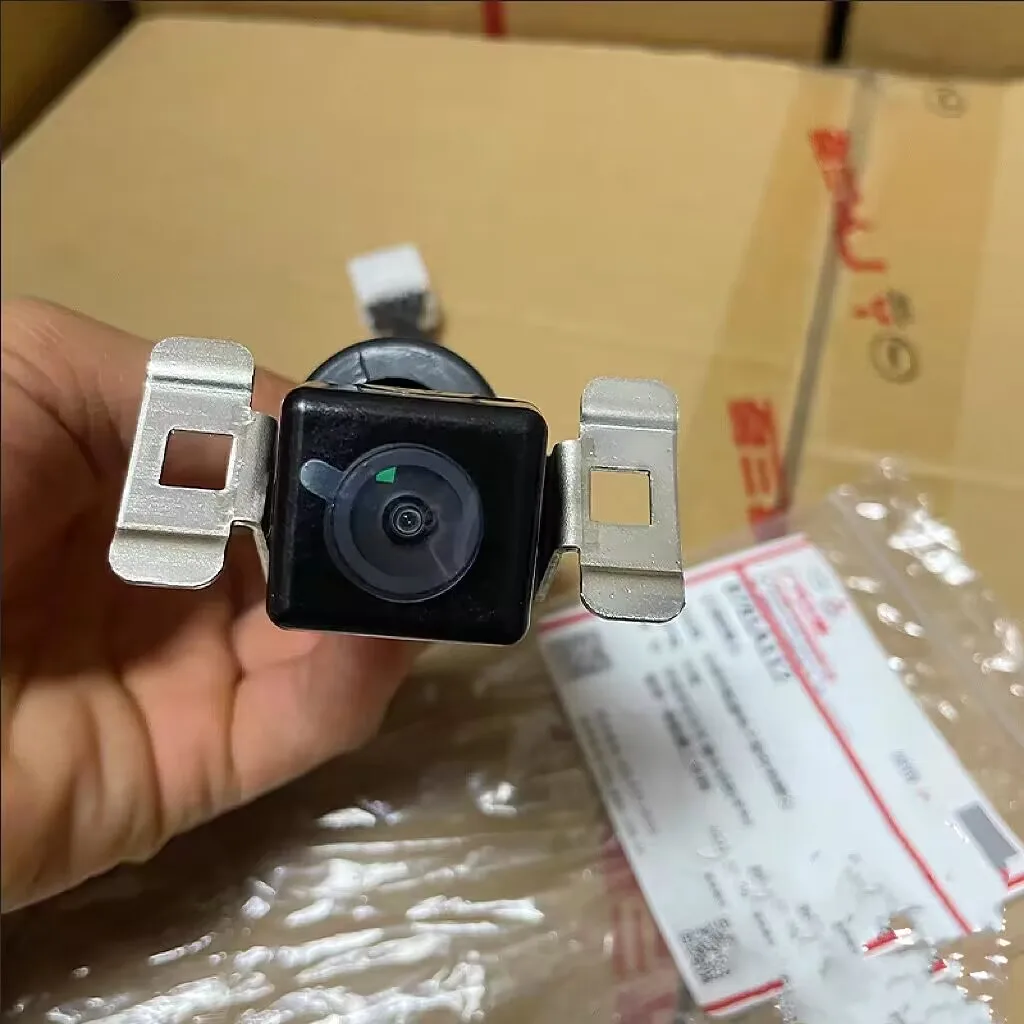 

High quality Brand New Genuine Tailgate Reversing Image Rear View Vehicle Camera 8781A112 For Mitsubishi Pajero Sport