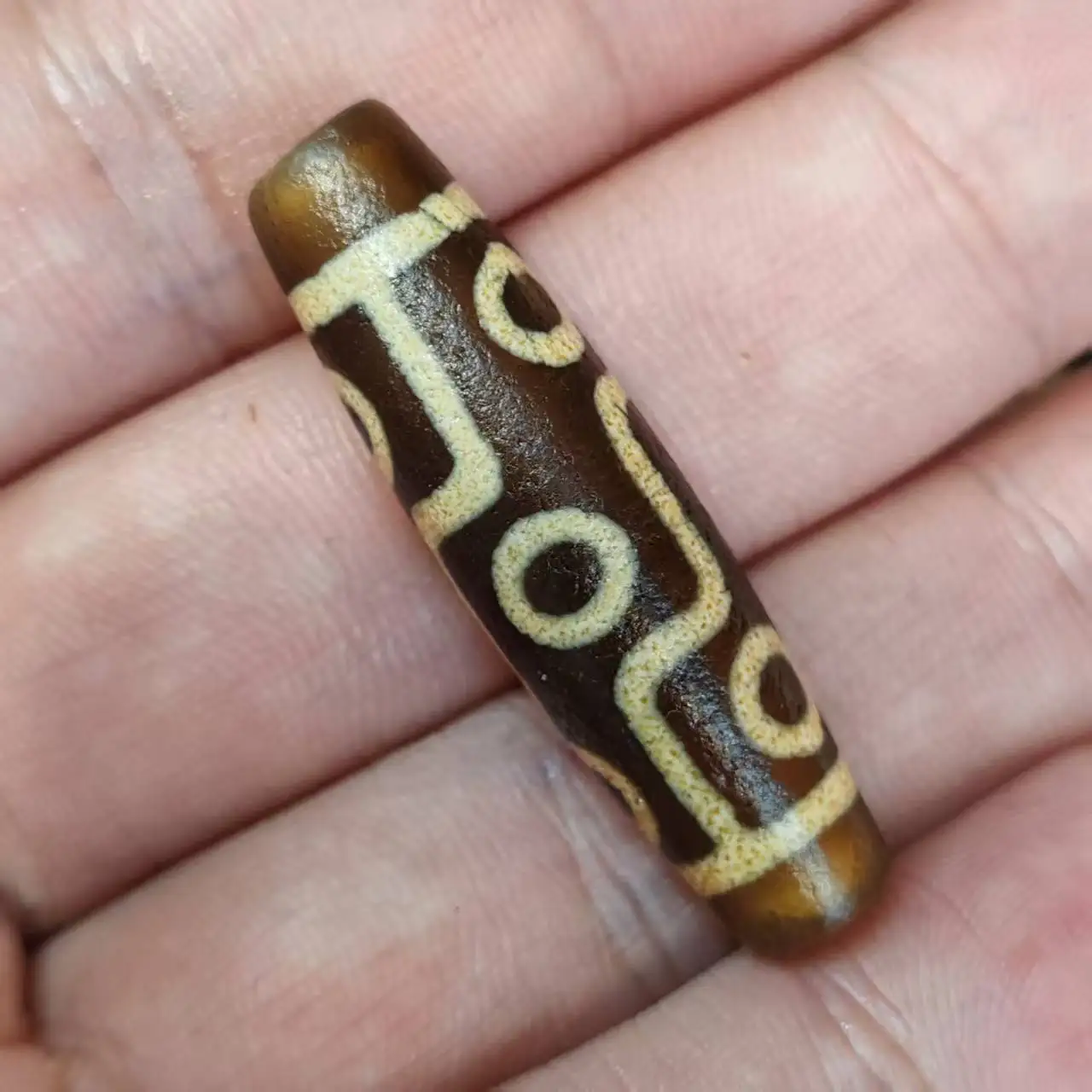 

50 Pcs Tibetan style coffee colored tooth yellow invisible engraved agate bead necklace pendant DIY accessory Dzi