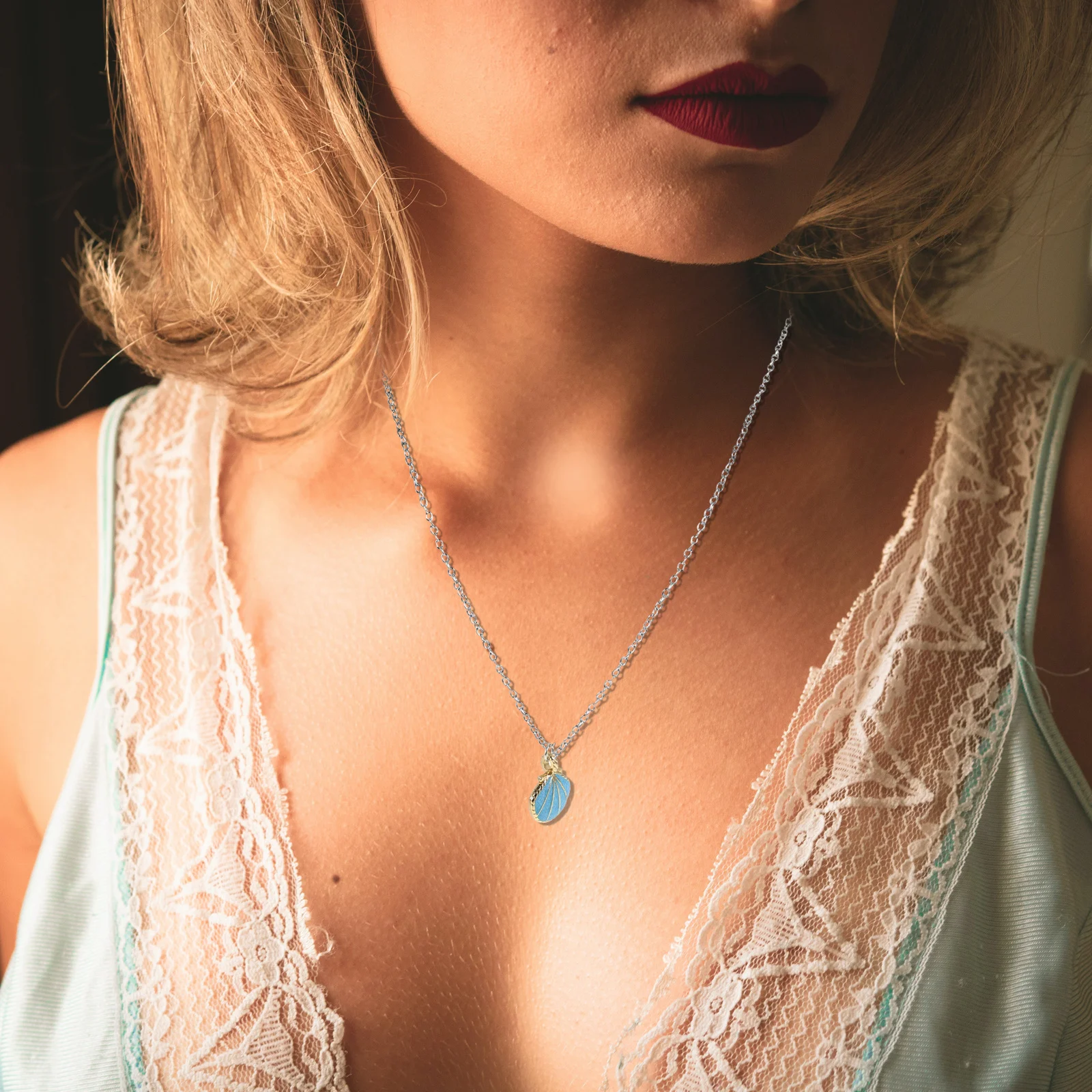 

Shell Pendant Necklace Bohemian Beach Jewelry For Women Summer Ocean Theme Couple Matching Seashell Choker Set