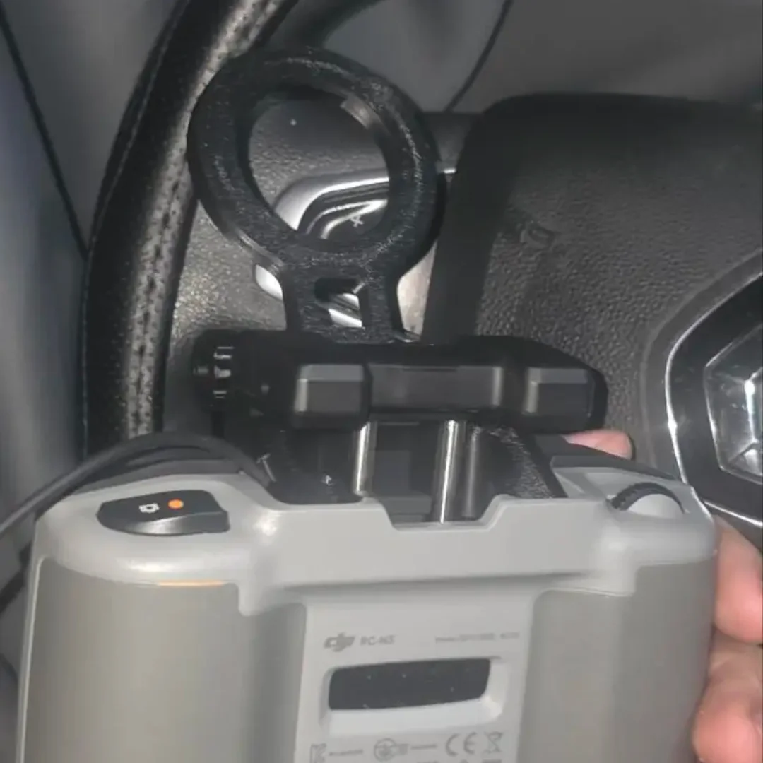 Faltbare MagSafe Magnetische Telefonhalterung für DJI RC-N1/RC-N2/RC-N3 Fernbedienung, Verstellbares Scharnier-Design Drohnen-Controller-Telefonhalterung – Detail 4