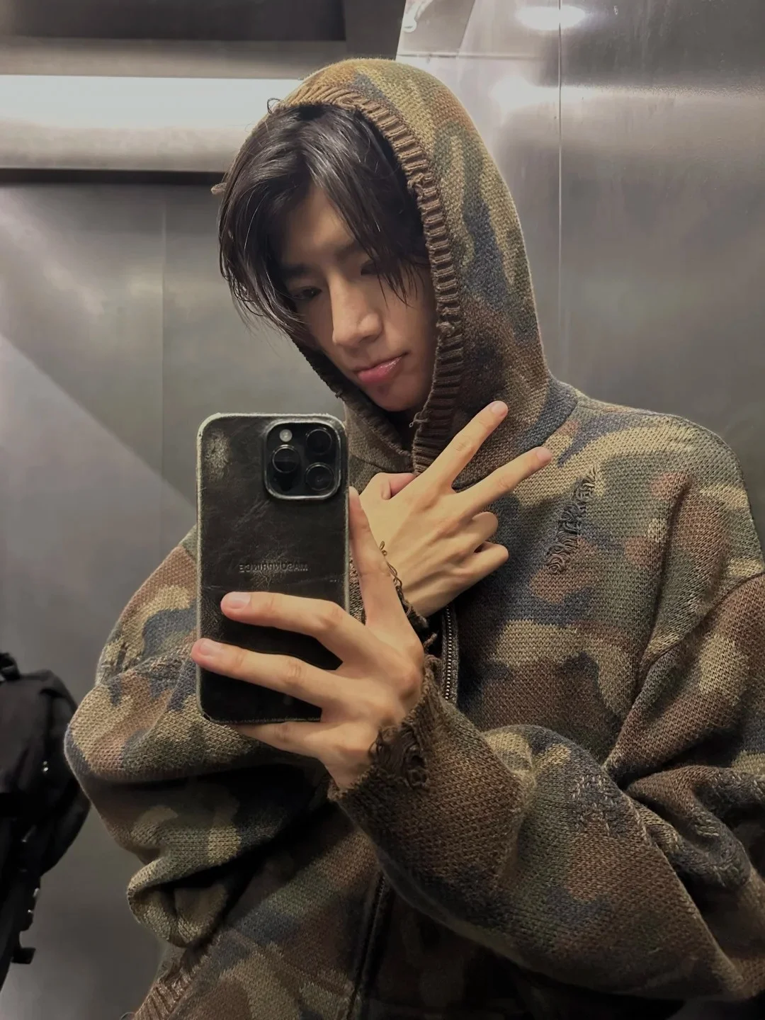 

Мужской камуфляжный кардиган с капюшоном, осенне-зимний, в стиле High Street, вязаный, свободного кроя, из мягкой полиэстеровой смеси