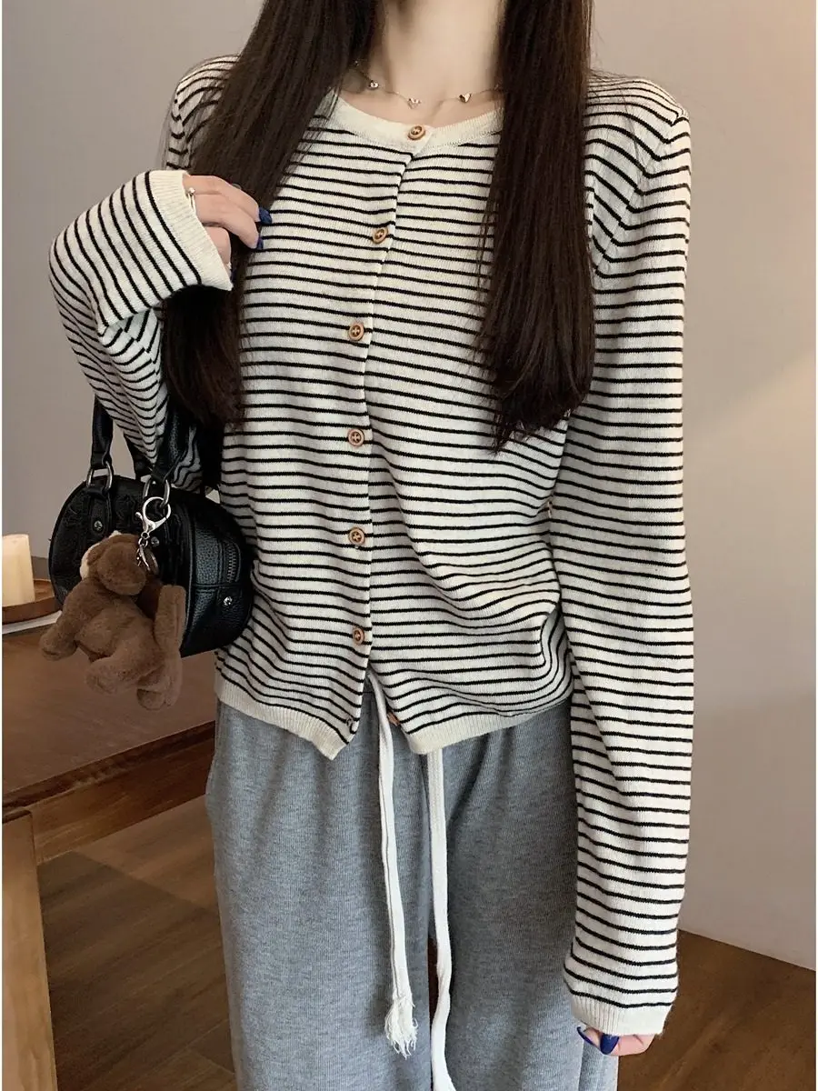 Color Blo Striped Long Sve Knitted Cardigan round Ne Casual Sle Women's Winter Slimming Top Button up Knitwear