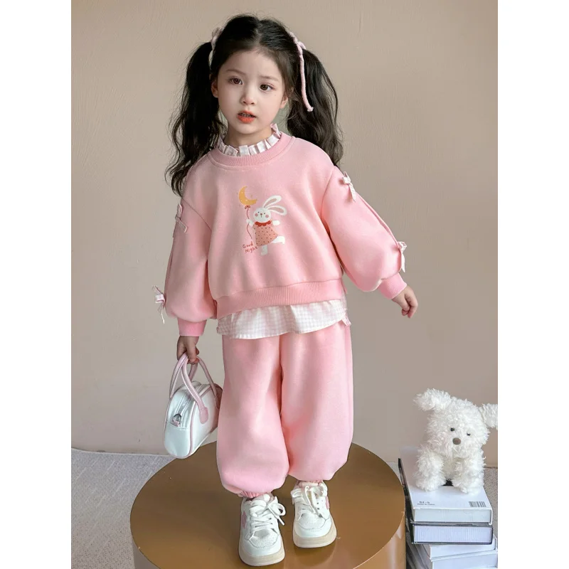 

Girls' Spring and Autumn Two-Piece Sweatshirt Set, Fashionable Baby Girl Outfit, Little Girl's Casual Pants Two-Piece Set, Trend
