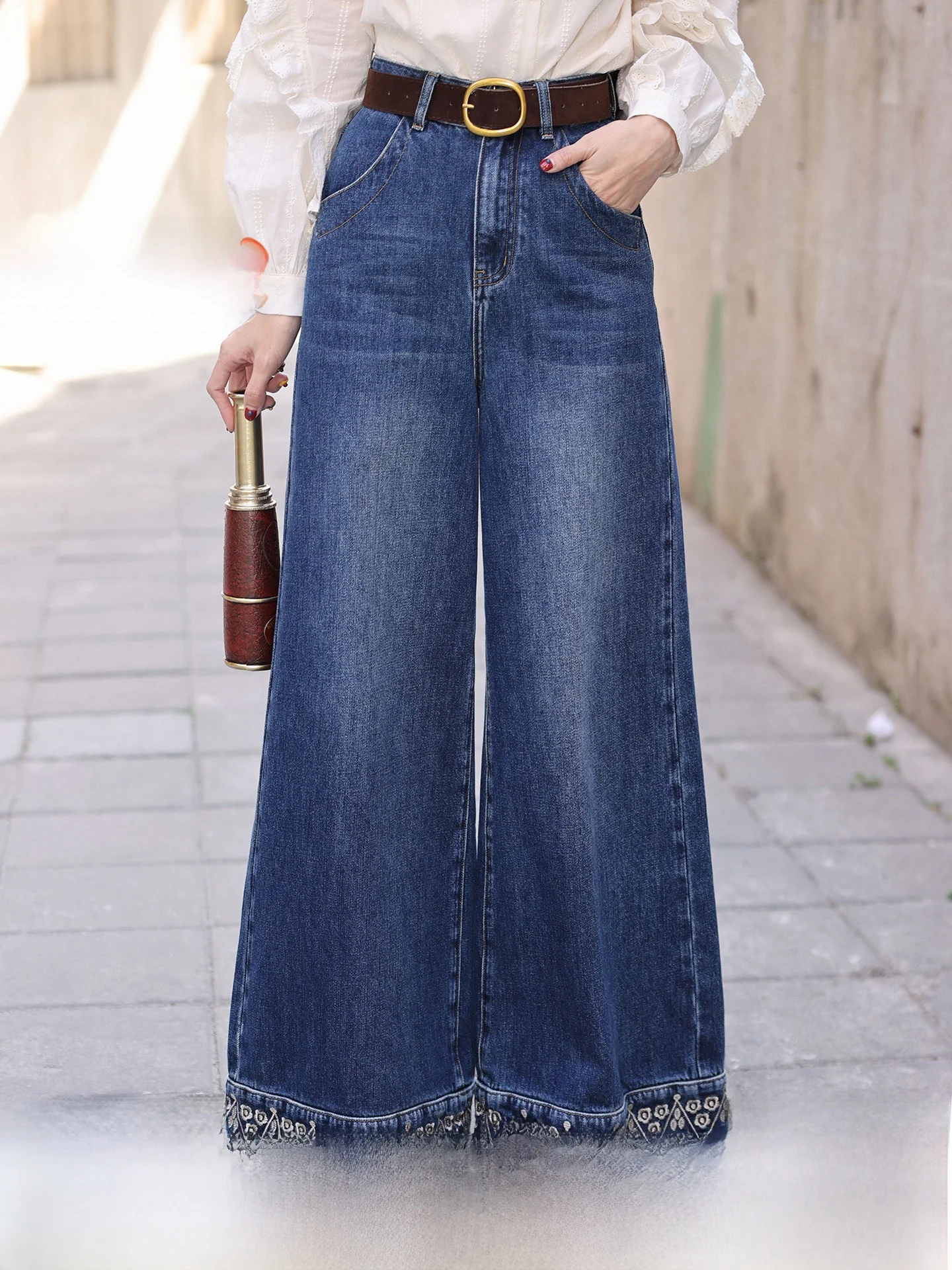 

Blue High Waist Loose Wide Leg Jeans Women's Casual Versatile Long Pants Spring Floral Path Retro Embroidered Denim Pants