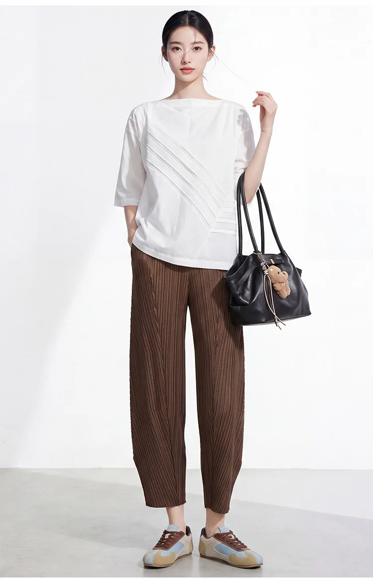 GVUW Solid Color Versatile Casual Pleated Pants Women's High Waisted Elastic Loose Straight Trousers 2026 Summer New 17S3807