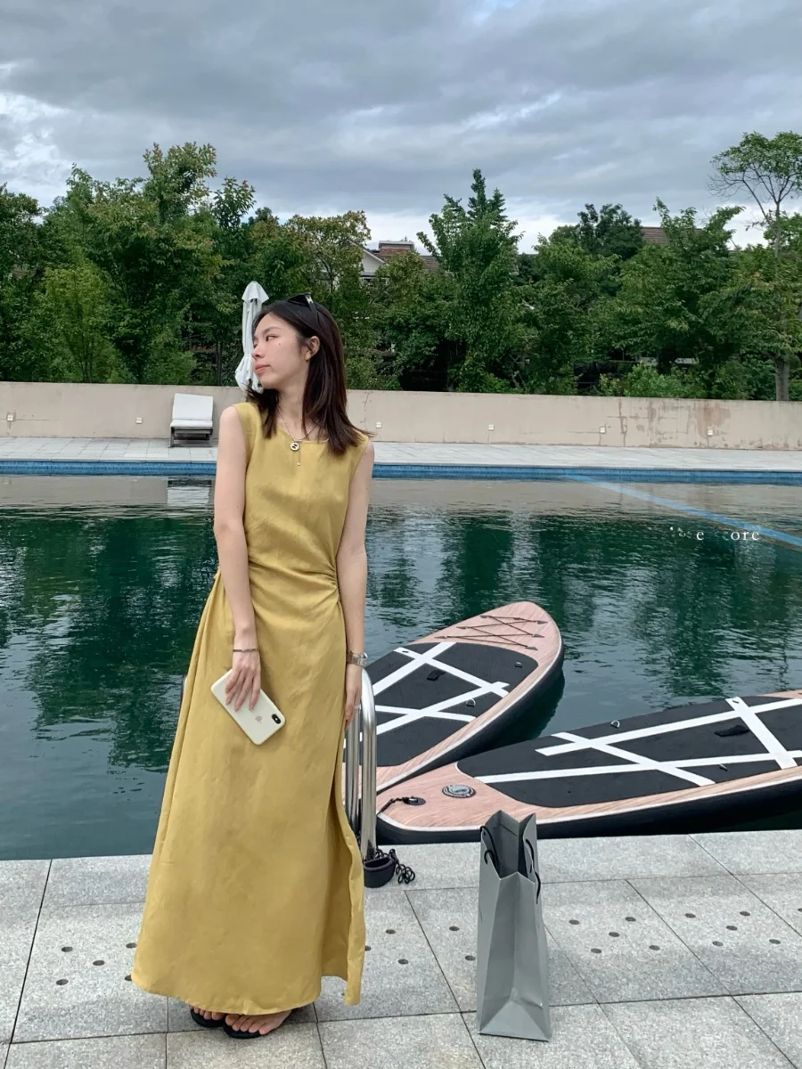 

Летнее повседневное платье-макси из хлопка и льна с вырезами, завышенной талией и А-силуэтом, с круглым вырезом, для стройнящего эффекта