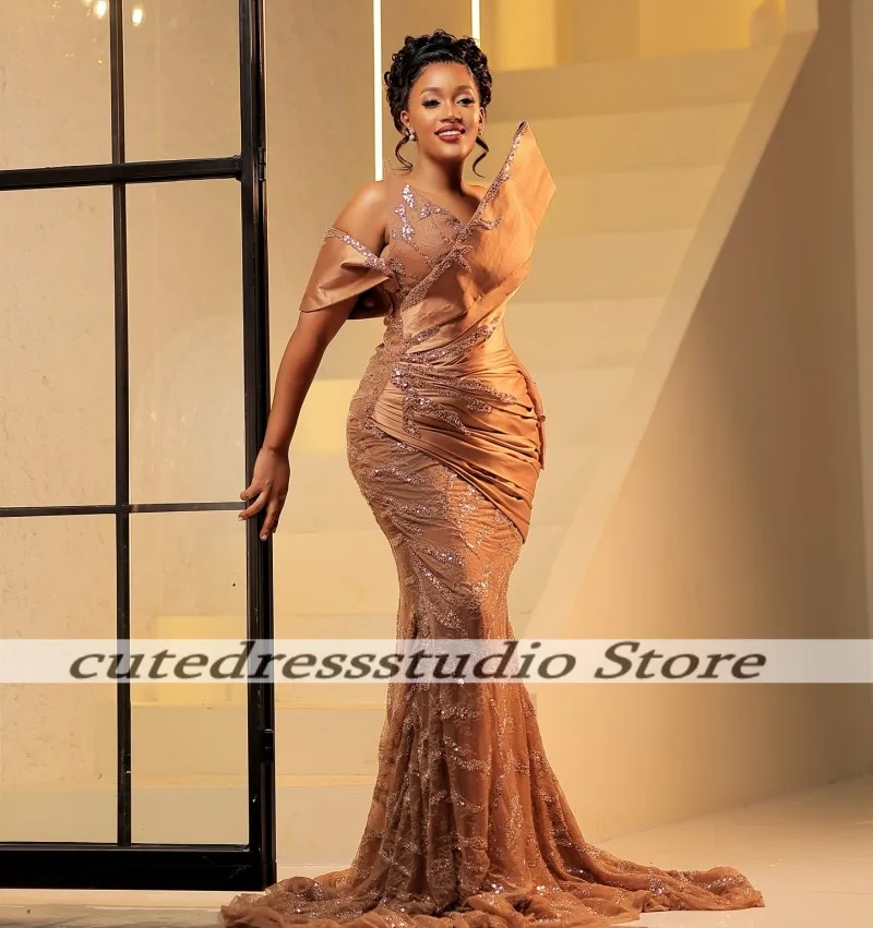 Exquisite Evening D… - image