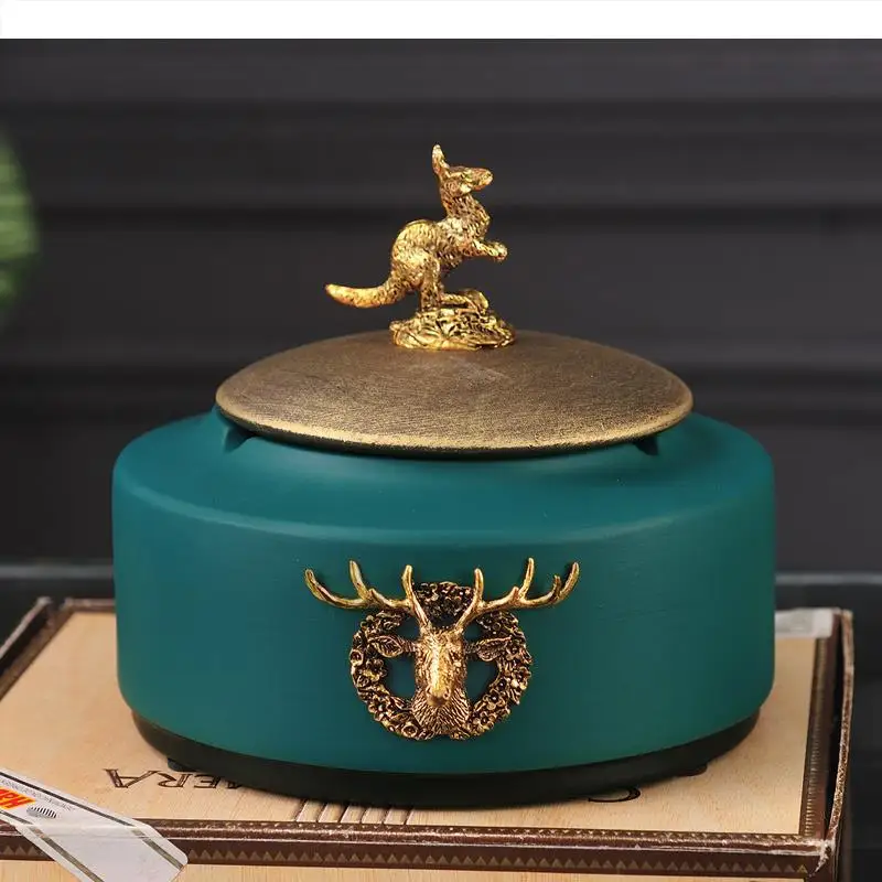 European Style Ceramics Ashtray Household Living Room with Cover Prevent Fly Ash Retro Kangaroo Deer Green As A Gift