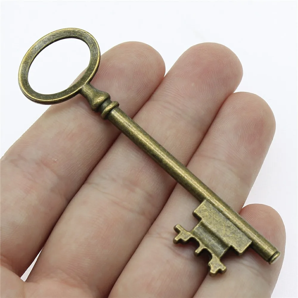 2pcs Antique Bronze Decorative Key Charms for DIY Jewelry Making