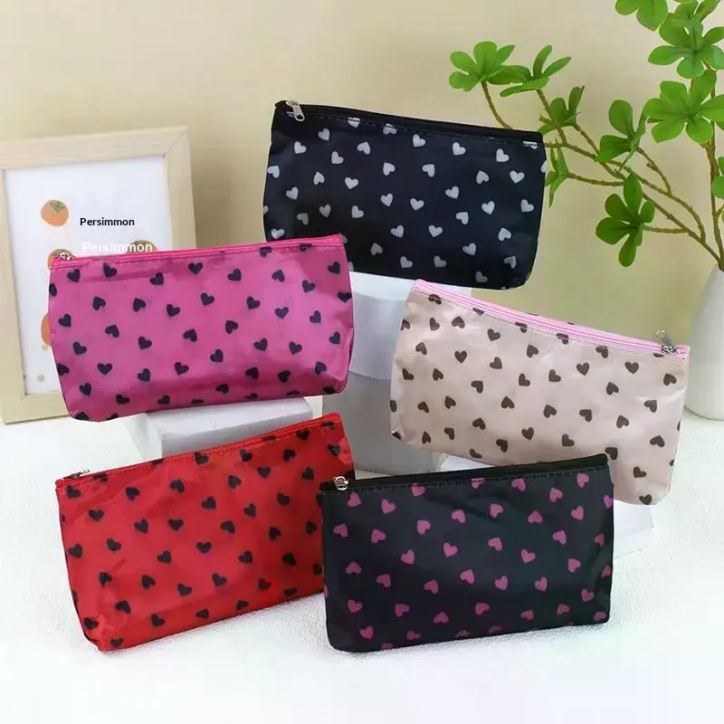 Cute Cosmetic Bag Toiletry Storage Bag Women's Handbag Clutch Heart-Shaped Cosmetic Bag Travel Size