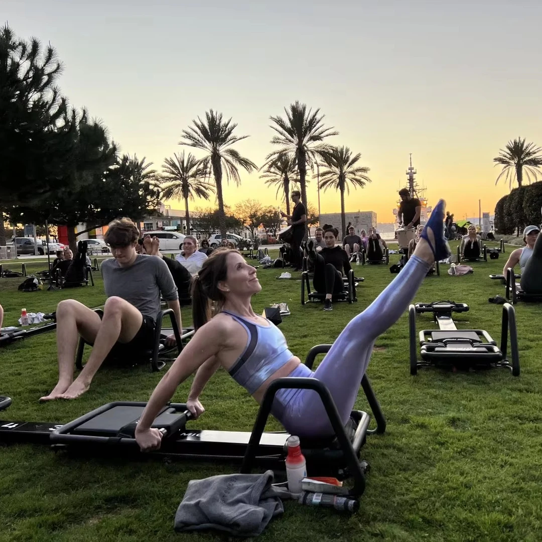 Giant Yoga Studio Aluminium Commercial Reformer Pilates Equipment Machine Mini Giant Reformer