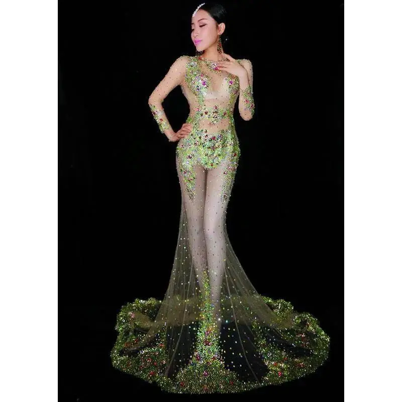 Błyszczące kolorowe kryształy perspektywa długa sukienka damska luksusowa duża sukienka kostium wieczorowy występ na imprezie świętuj sukienki