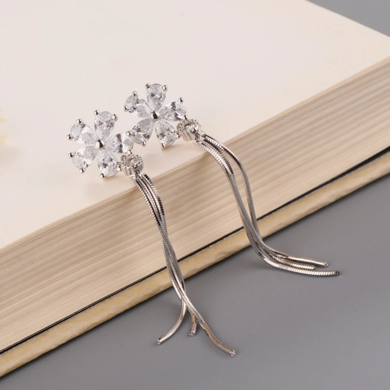 925 Sterling Silver Zircon Flower Stud Earrings Fashionable Exquisite Fringed Pendant High End Design Elegant Earrings for Women