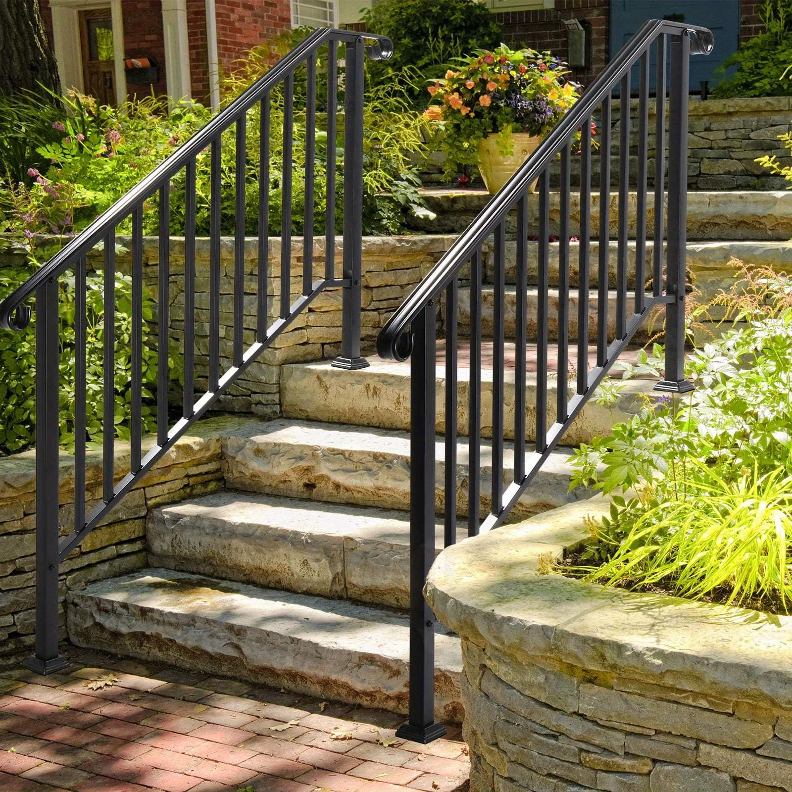 

Matte Black 4-Step Courtyard Stair Handrail