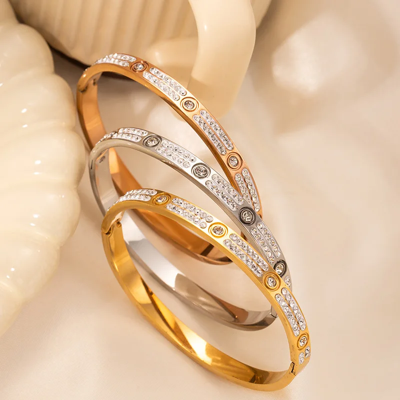 Brazalete para Mujer, Pulsera de Acero Titanio, Joyería de Moda con Pedrería Brillante de Acero Inoxidable para Damas
