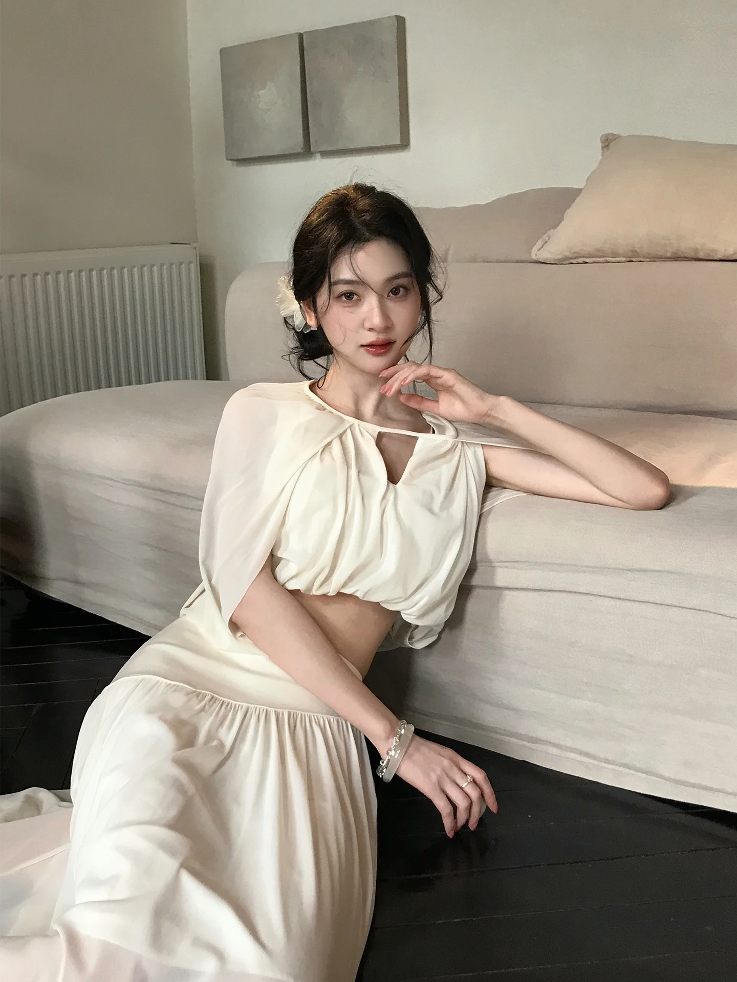 

Summer Fashion Set White Pleated Cloak Sleeveless Top Women's Waist Exposure Large Skirt Two-Piece Set Breathable Short Sleeve