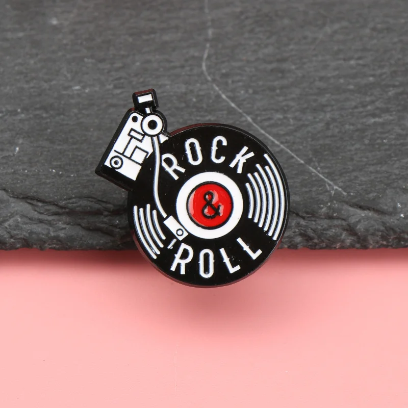 Retro Colored Vinyl Record Shape Metal Brooch Creative Clothing Bag Accessory Badge-Brooch