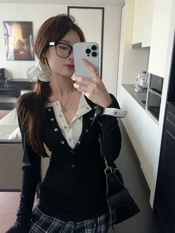 

Bla Long Sve T-irt Women Early Autumn Design Sensation Slim Base irt Unique Chic Top Korean Sle Commute Faion