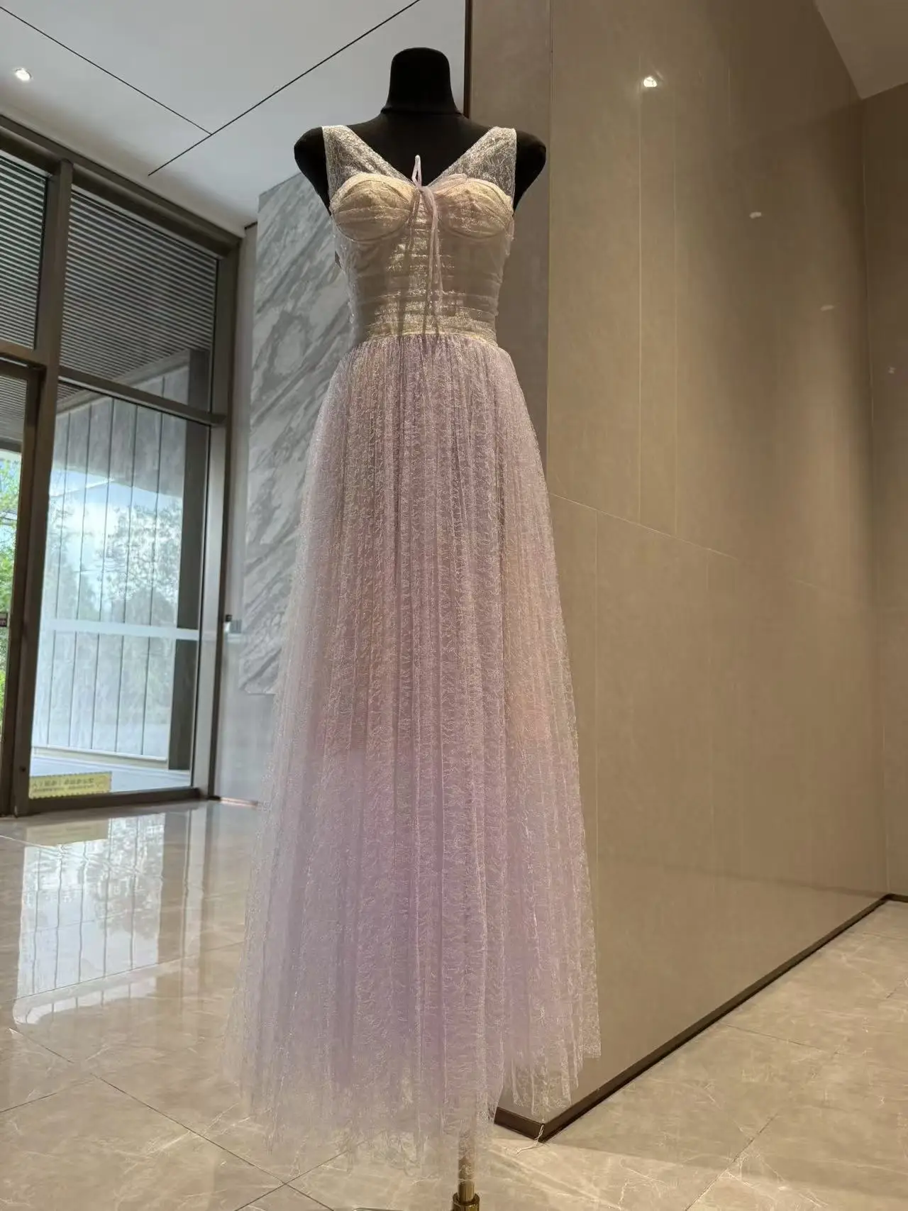 

Party, Banquet, and Wedding Gown — 2026 Summer New Arrival: Intricately Crafted Mesh Maxi Dress with Boning and V-Neckline