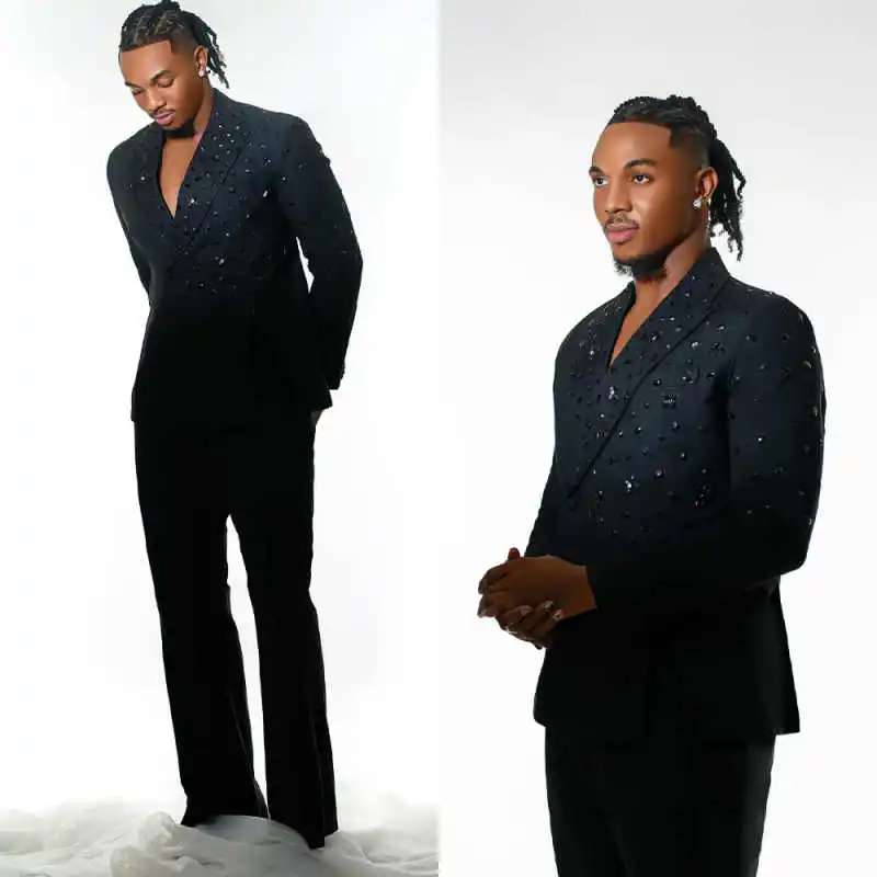 

Handsome Crystals Suits For Men Peaked Lapel Double Breasted Pant Sets 2 Pieces Trajes Para Hombre Customized