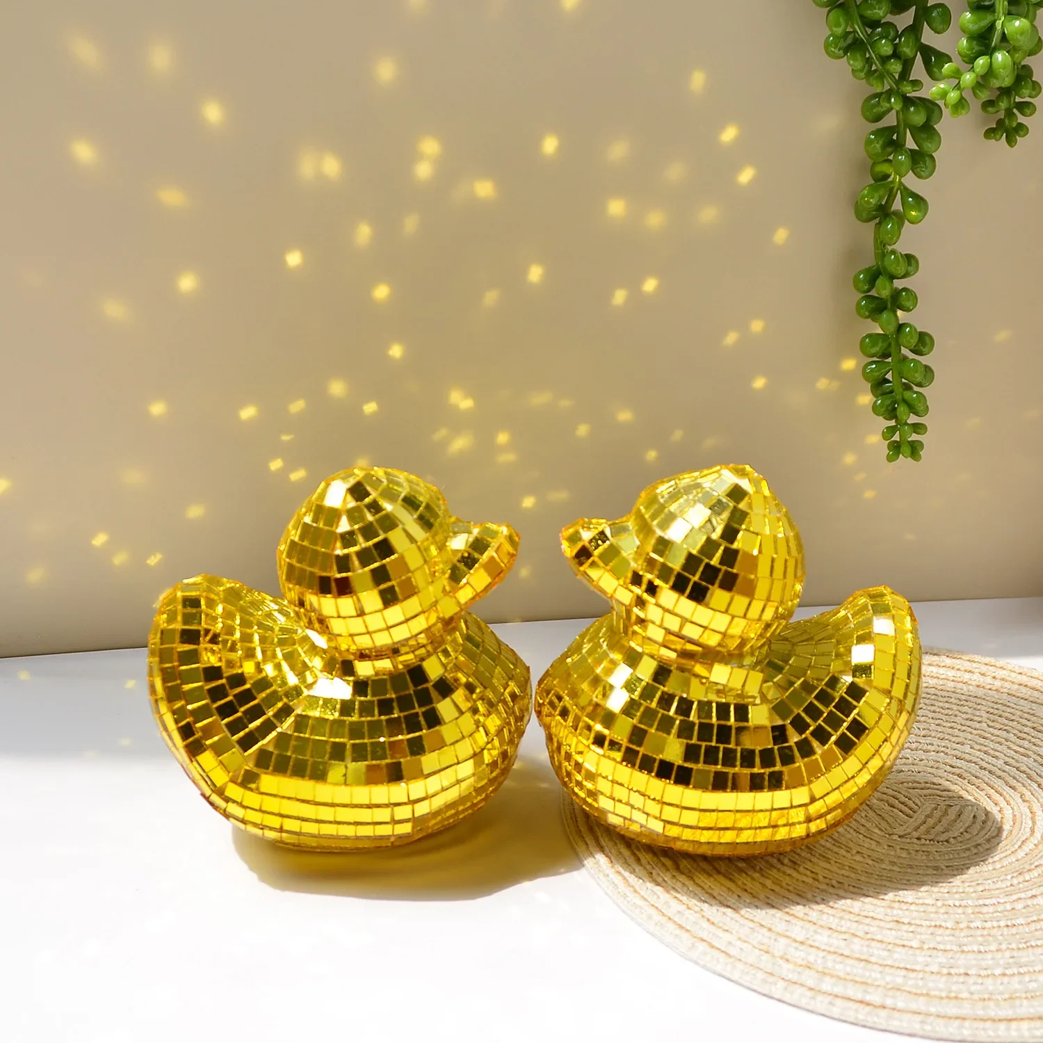 Desktop Fun Disco Ornament Yellow Duck Disco Ball Duck Mirror Glass Decoration Creative Ornament Home Party Decoration Props