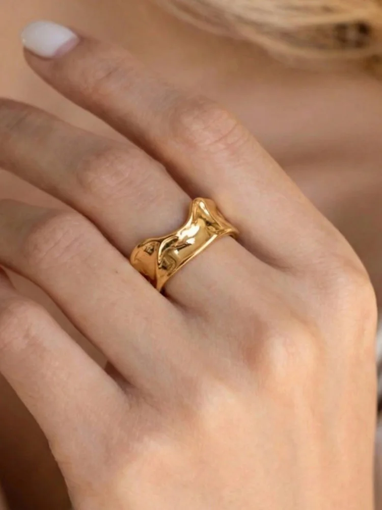 

Модное кольцо из титановой стали с неровной текстурой, необычный дизайн, ювелирное украшение для женщин