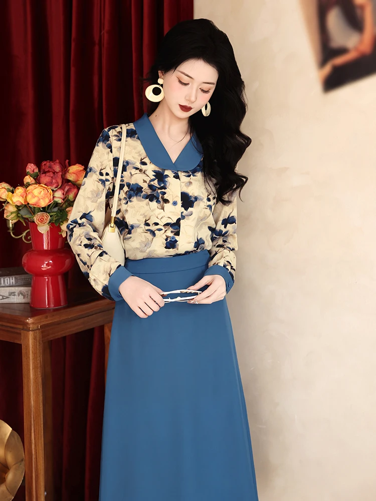 

Retro Ele Print V-ne irt Skirt Set Corner of the Street Evening Breeze Hong Kong Sle Youthful Reduction Two-piece Set