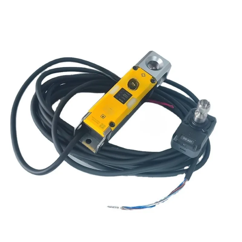PNP electromagnetic interlock switch