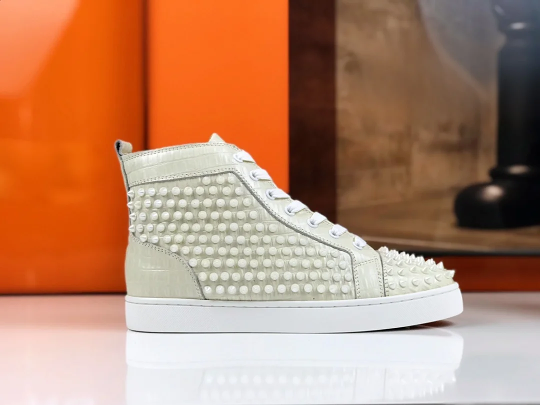 Luxury High Top Beige Snake Leather Shoes Spiked Studded Footwear Lace Up Red Bottom Shoes For Men Fashion Wedding Casual Shoes