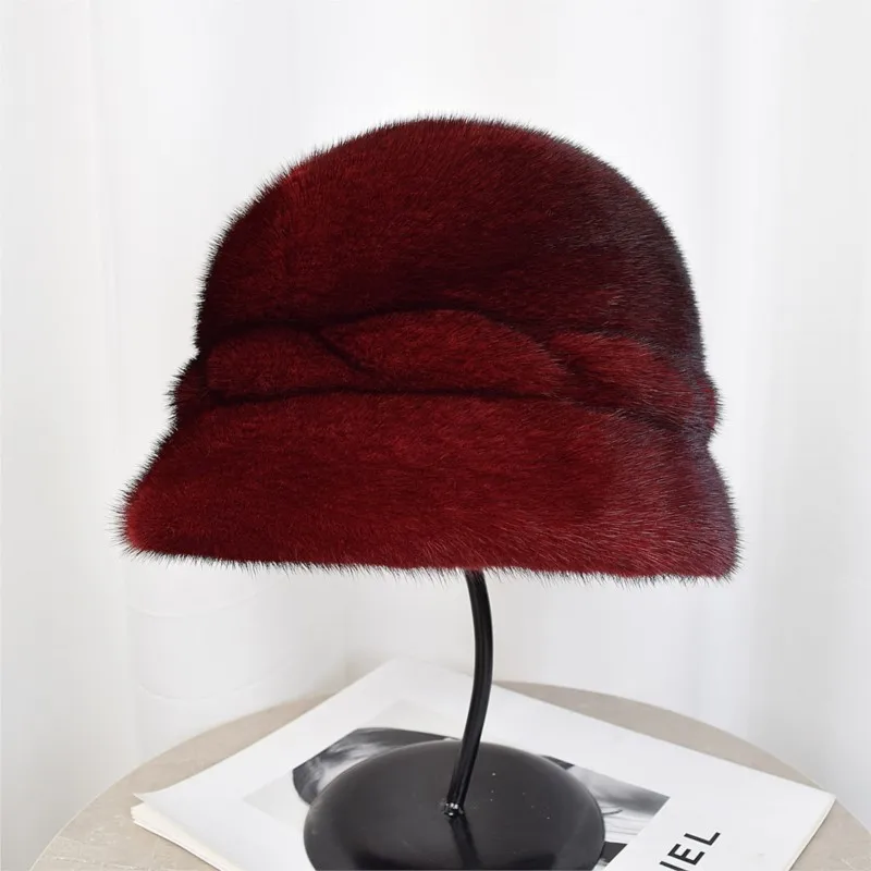 

A whole fur hat for women middle-aged and old leather warm