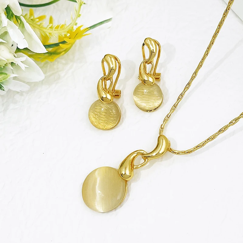 Women Necklace And Earrings Set Water Drop Pendant 3pcs Gold Plated Jewelry Set Wedding Party Accessories Trending